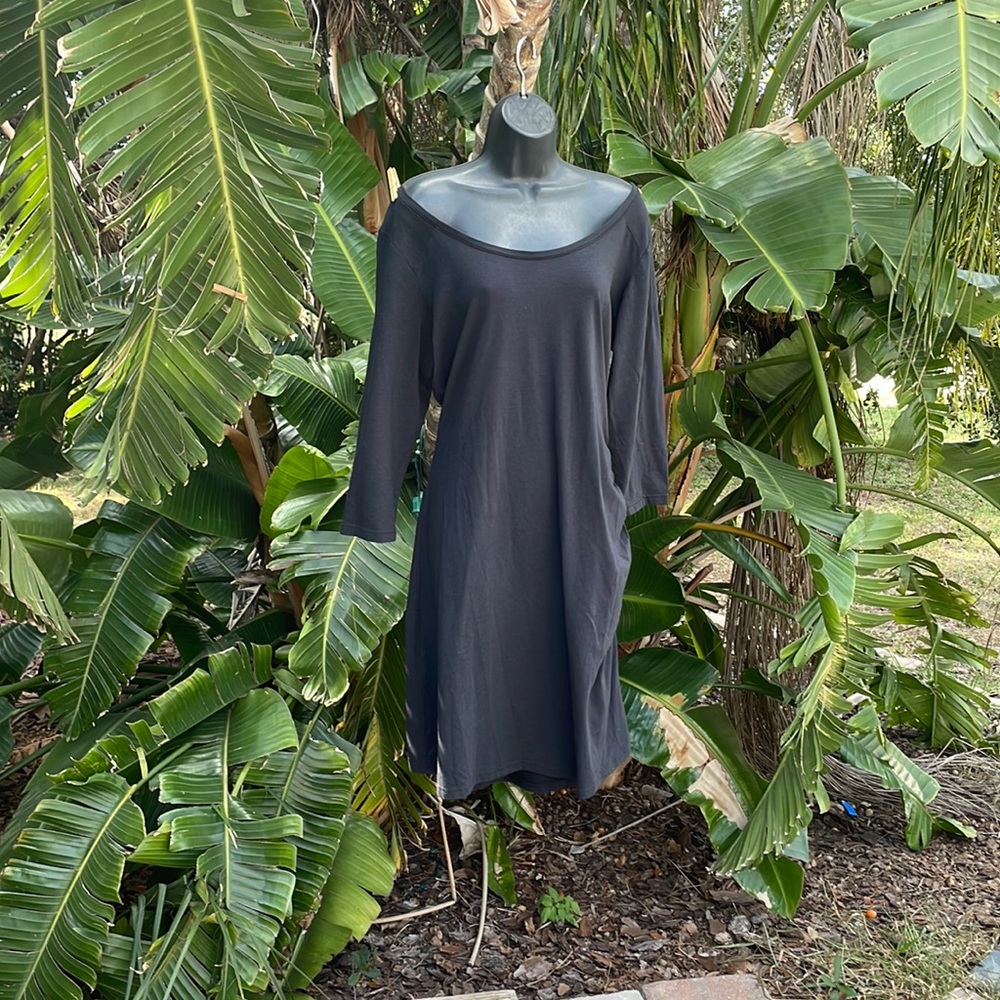 Columbia off the shoulder side, Roush casual dress